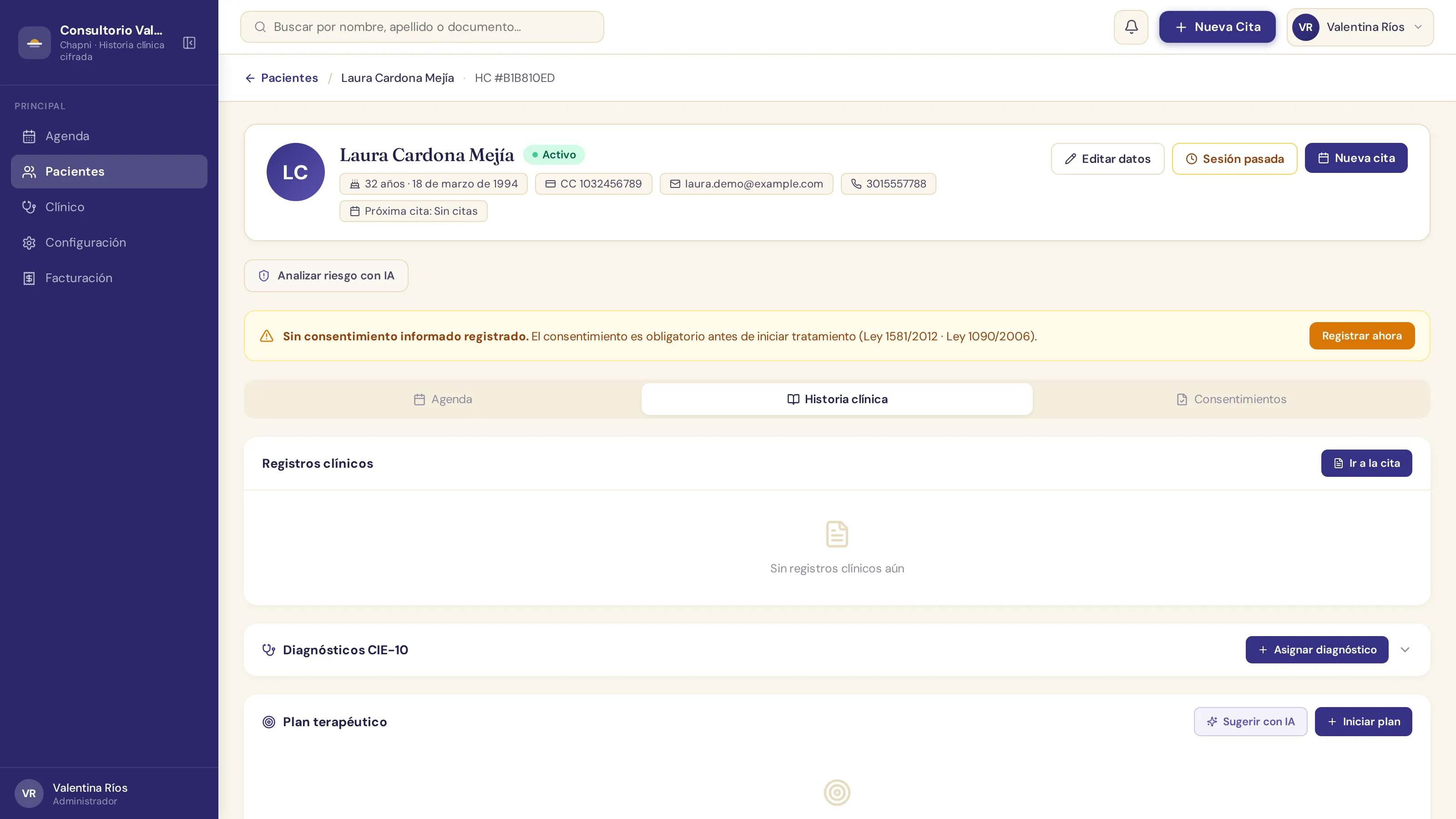 Ficha del paciente: datos de contacto, historia clínica, diagnósticos CIE-10 y plan terapéutico